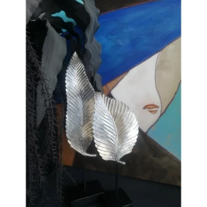 UMI ΔΙΑΚΟΣΜΗΤΙΚΟ TOTEM 17x13x42cm POLYRESIN ΑΣΗΜΙ ΜΑΥΡΟ ΜΕΤΑΛΛΟ