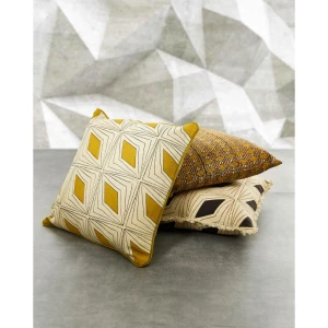 SAMOAN C ΔΙΑΚΟΣΜΗΤΙΚΟ ΜΑΞΙΛΑΡΙ 50x50cm ΒΑΜΒΑΚΙ CARAMEL DIJON ΒΙΣΚΟΖΗ