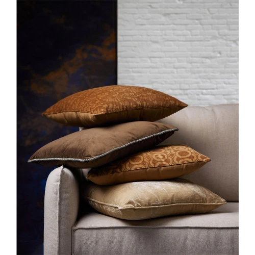 RUSSET A ΔΙΑΚΟΣΜΗΤΙΚΟ ΜΑΞΙΛΑΡΙ 50x50cm ΒΑΜΒΑΚΙ CARAMEL ΜΠΕΖ ΒΙΣΚΟΖΗ