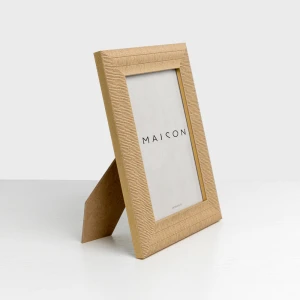 GENESIS ΚΟΡΝΙΖΑ 18.2x1.5x23.3cm POLYRESIN BEIGE ΣΚΟΥΡΟ ΓΥΑΛΙ