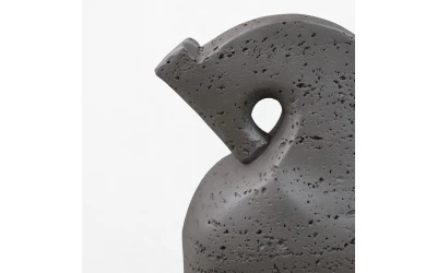 ARCHON I ΔΙΑΚΟΣΜΗΤΙΚΟ ΑΛΟΓΟ 17x8x22cm RESIN ΚΑΦΕ ΣΚΟΥΡΟ